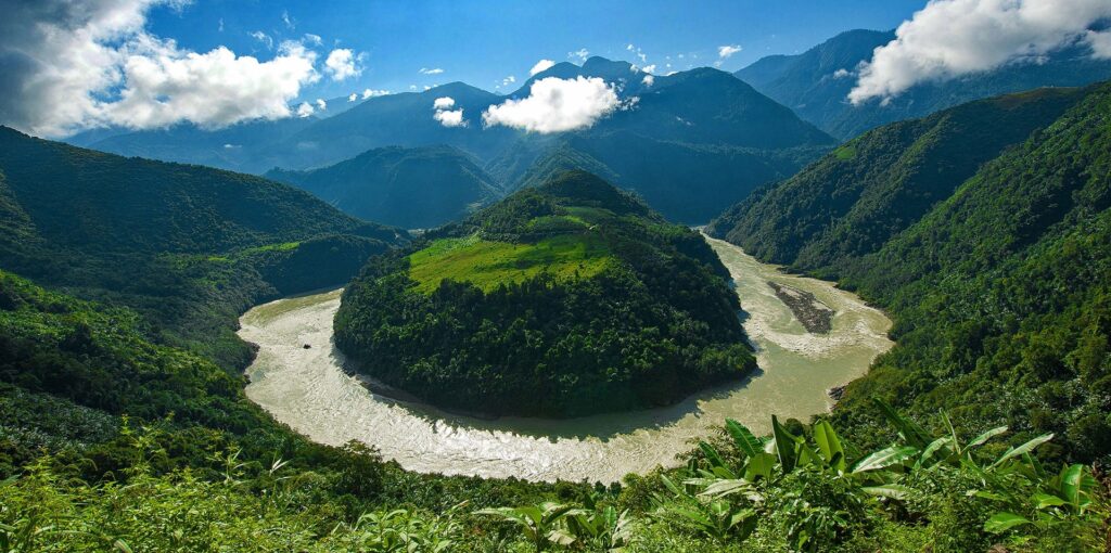 הסכר האדיר על היארלונג צ'אנגפו yarlung tsangpo great bend